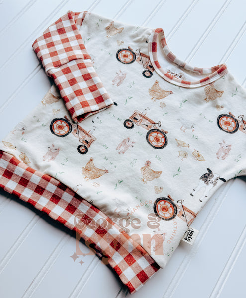 Grow With Me Dolman – Farmyard Friends (Rust Check)