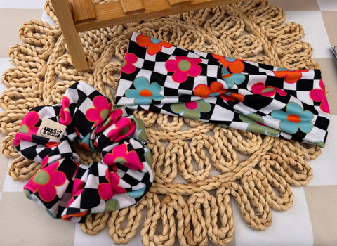 Floral Checker Accessories
