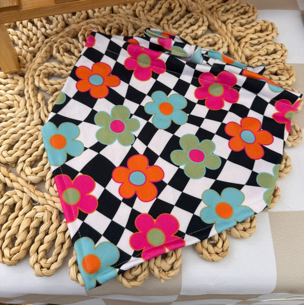 Floral Checker Accessories